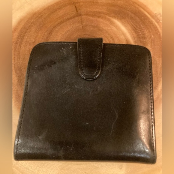 Vintage COACH Black‎ Shiny Leather Wallet Bifold Kiss-Lock Snap Coin Compartment - Picture 1 of 8